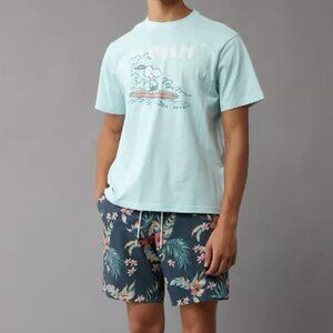 Snoopy Graphic T-Shirt (“Hawai’i”)
